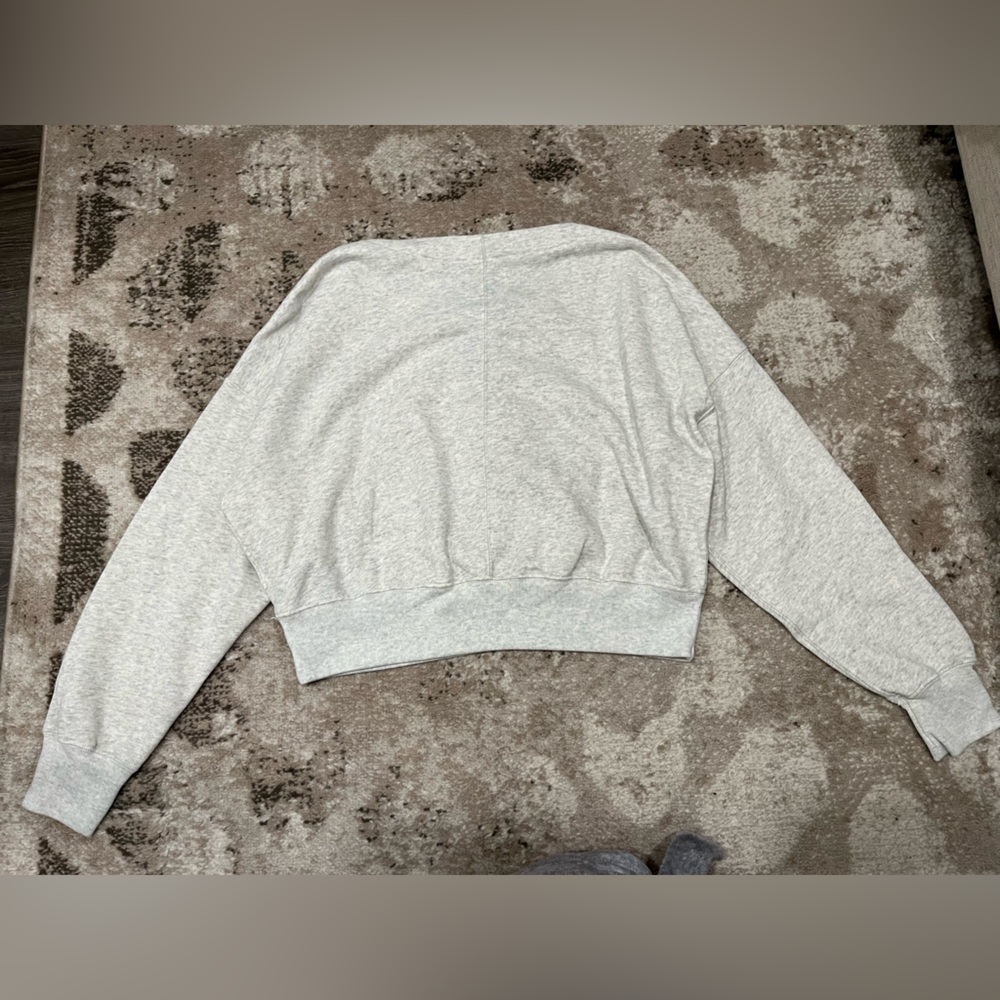 NWT❗️A&F Soft AF Grey Criss-Cross Tie Sweatshirt - Picture 2 of 2